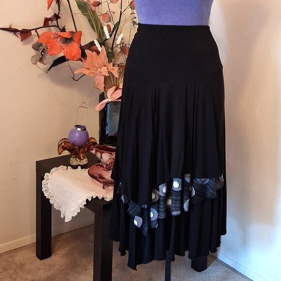 NWT Dolcezza Elegant Black Gray White Fall Winter Lined Tiered Pleated Skirt - Picture 3 of 10